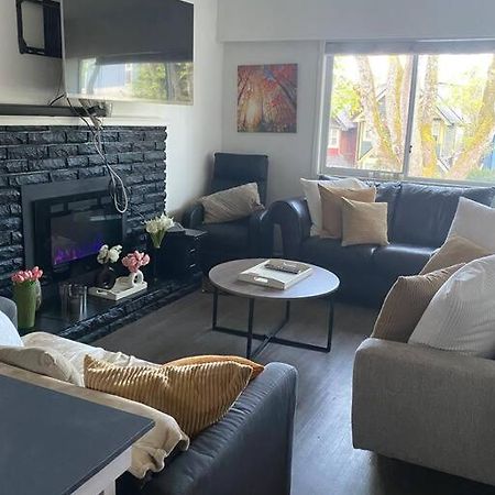 4 Bedroom Upper Level Kits Home Vancouver Eksteriør billede