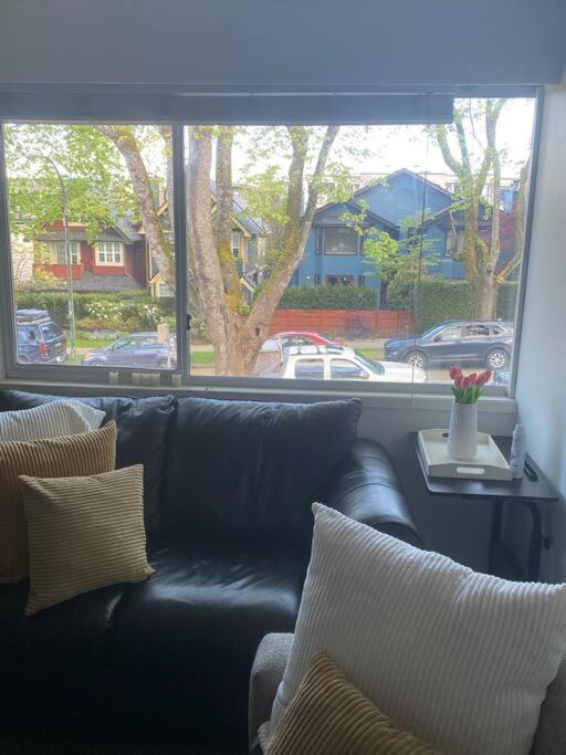 4 Bedroom Upper Level Kits Home Vancouver Eksteriør billede