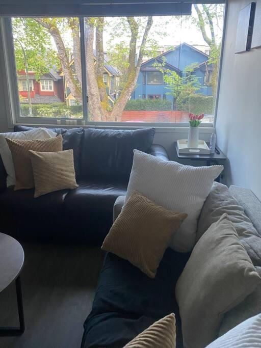 4 Bedroom Upper Level Kits Home Vancouver Eksteriør billede