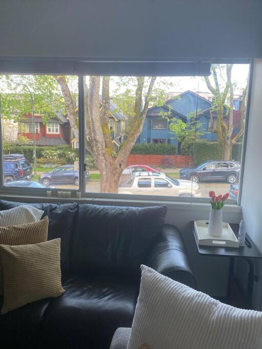 4 Bedroom Upper Level Kits Home Vancouver Eksteriør billede
